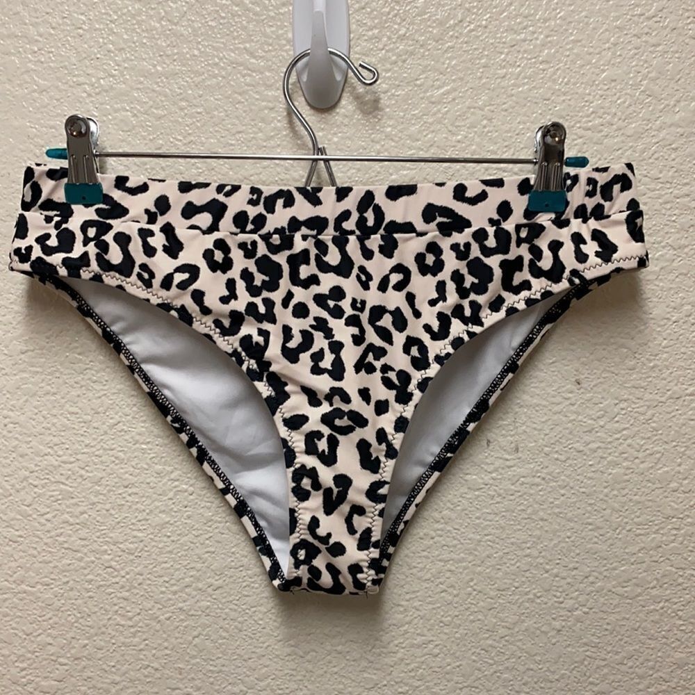 Blooming Jelly Cheetah Print Bikini Bottom Large
